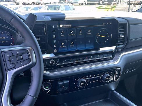 Used 2026 Chevrolet Silverado 2500 LTZ w/ LTZ Plus Package AWD/4WD image 6