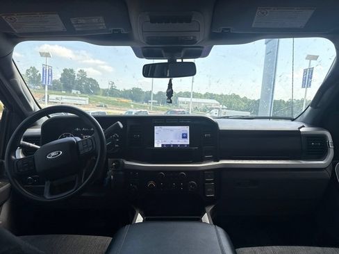 Used 2023 Ford F350 XLT w/ 360-Degree Camera Package AWD/4WD image 13