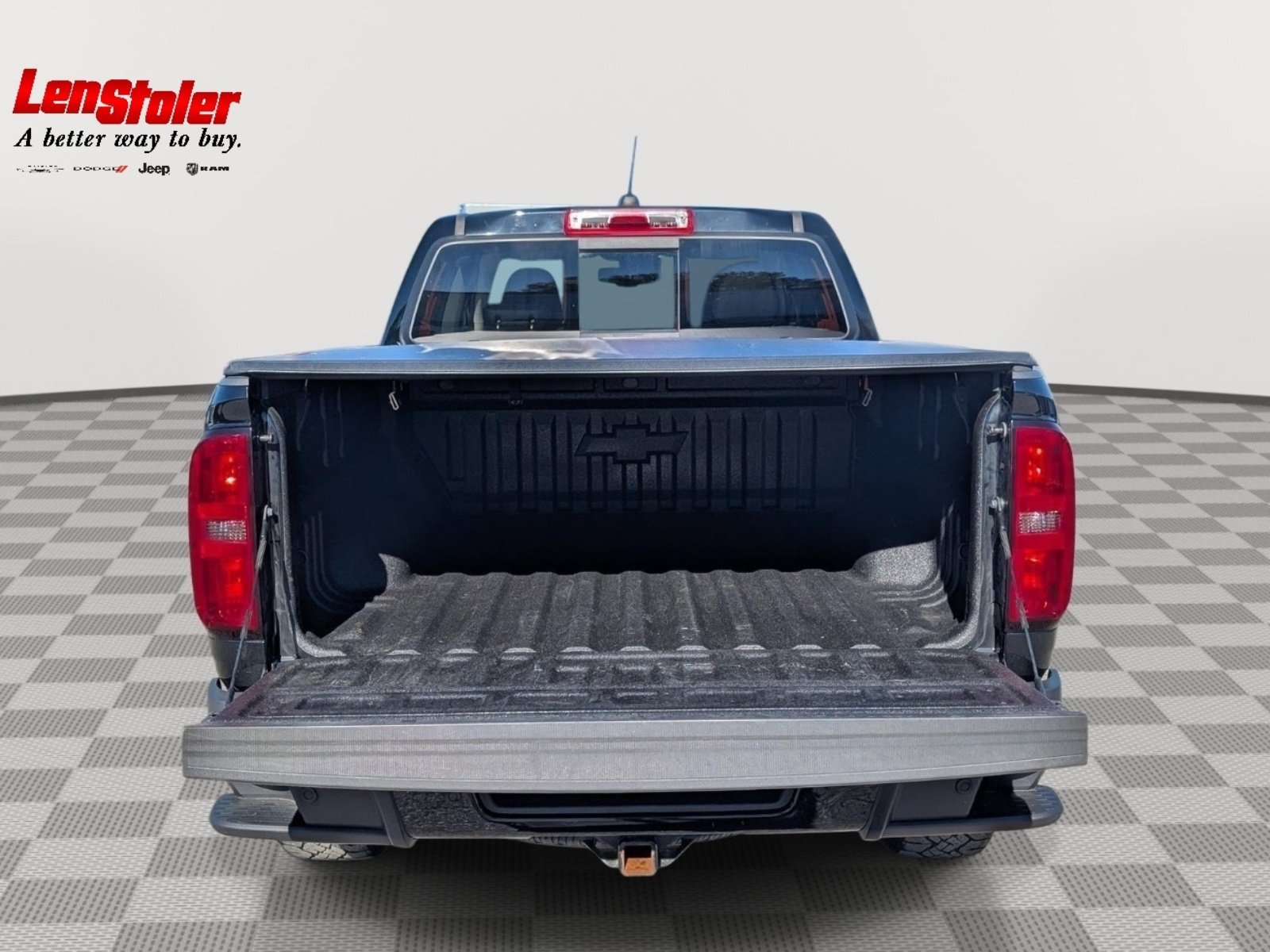 Used 2021 Chevrolet Colorado Z71 w/ Z71 Midnight Edition AWD/4WD image 14