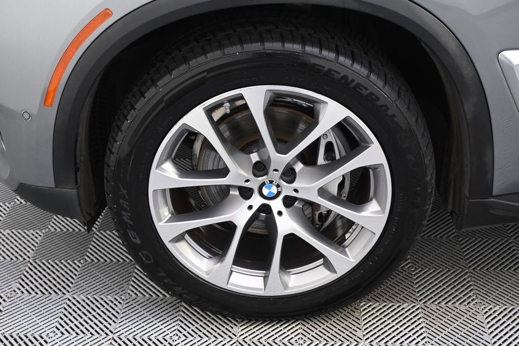 Used 2024 BMW X5 xDrive40i AWD/4WD image 20