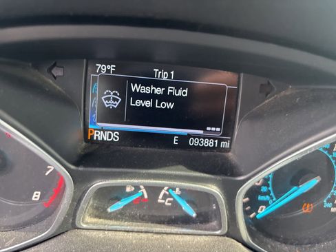 Used 2016 Ford Escape S image 5