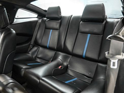 Used 2013 Ford Mustang GT Premium w/ Brembo Brake Pkg image 37