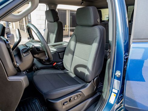 Used 2025 Chevrolet Silverado 2500 LT w/ Trail Boss Package image 29