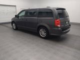 Used 2019 Dodge Grand Caravan SXT image 3
