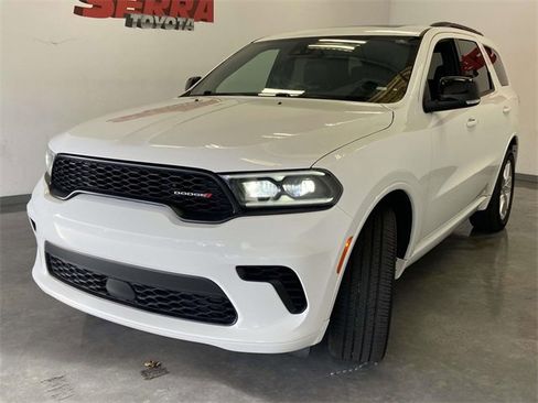 Used 2024 Dodge Durango GT image 7
