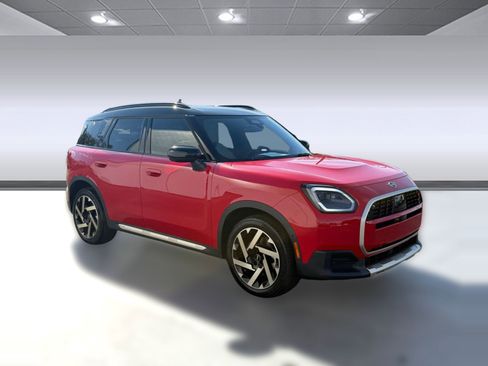 Used 2025 MINI Cooper Countryman S image 7