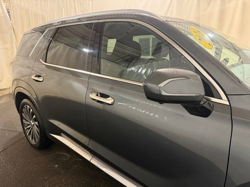 Used 2024 Hyundai Palisade Calligraphy image 13
