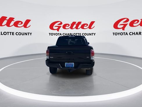 Used 2023 Toyota Tacoma TRD Off-Road image 7