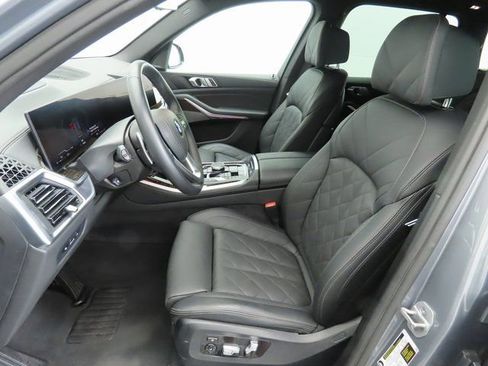 Used 2025 BMW X5 xDrive40i image 19