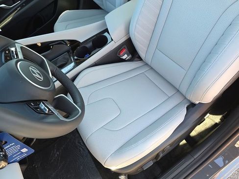 New 2026 Hyundai Elantra Limited FWD image 23
