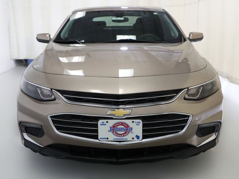 Used 2018 Chevrolet Malibu Hybrid image 15