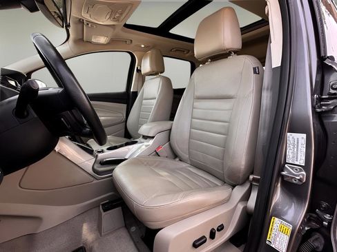 Used 2013 Ford Escape SEL FWD image 8