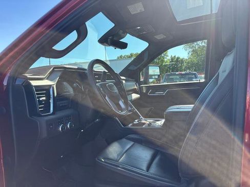 Used 2024 GMC Sierra 2500 Denali w/ Denali Reserve Package AWD/4WD image 10