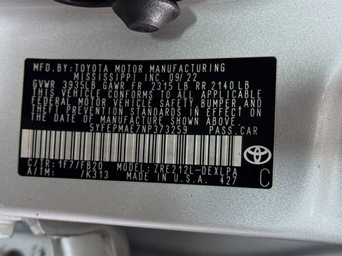 Used 2022 Toyota Corolla LE image 39