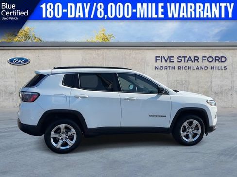 Used 2023 Jeep Compass Latitude AWD/4WD image 11