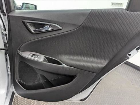 Used 2024 Chevrolet Malibu LT image 21