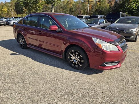 Used 2013 Subaru Legacy 2.5i Premium image 7