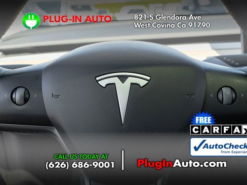 Used 2023 Tesla Model 3 Standard Range RWD image 19