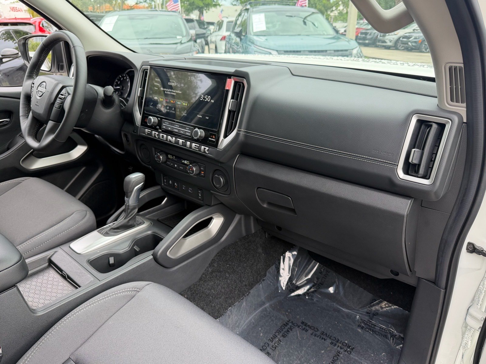 Certified 2026 Nissan Frontier SV w/ All-Weather Content Package RWD image 17