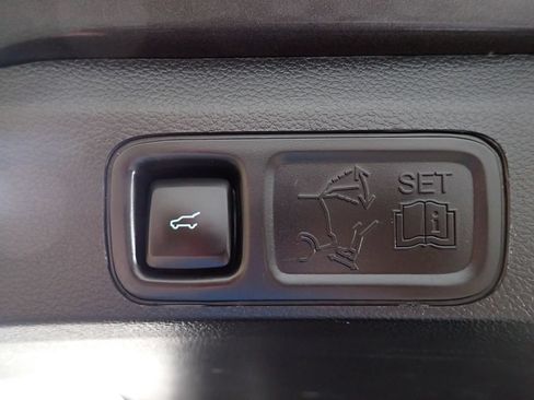 Used 2021 Ford Expedition Max Limited AWD/4WD image 18