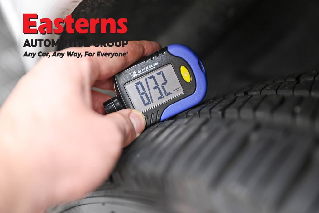 Used 2024 Dodge Durango GT RWD image 28