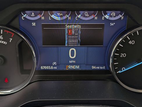 Used 2024 Ford Expedition XLT image 13