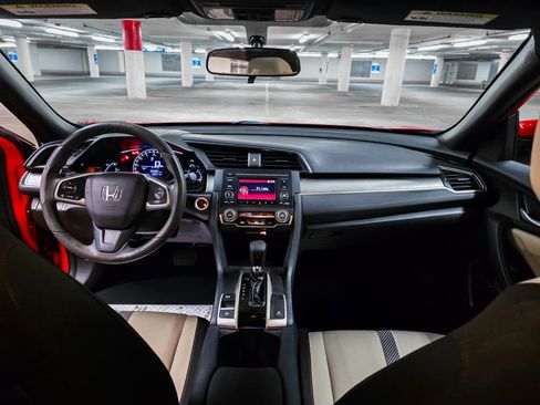 Used 2016 Honda Civic LX-P image 3