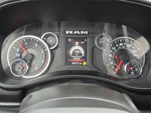 Used 2024 RAM 2500 Big Horn image 21