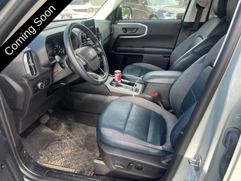 Used 2023 Ford Bronco Sport Outer Banks w/ Tech Package AWD/4WD image 9