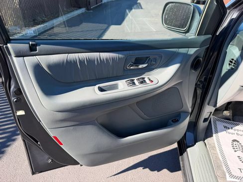 Used 2004 Honda Odyssey EX-L image 9