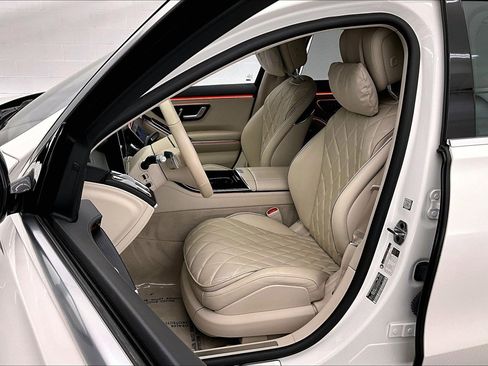 Certified 2022 Mercedes-Benz S 580 4MATIC Sedan image 15