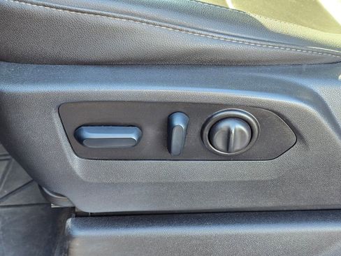 Used 2023 Chevrolet Silverado 2500 LTZ w/ LTZ Plus Package image 20