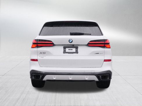 New 2026 BMW X5 sDrive40i w/ M Sport Package image 4