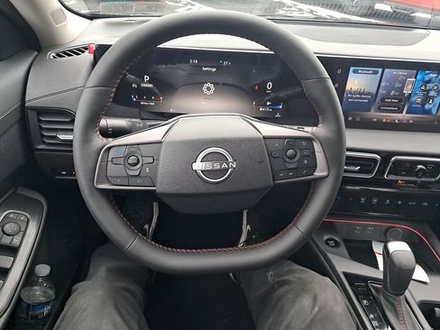 New 2026 Nissan Sentra SR w/ SR Premium Package FWD image 14