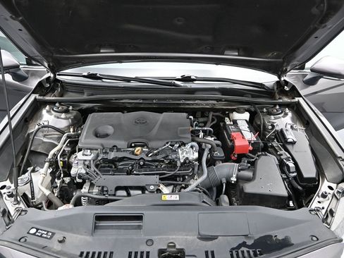 Used 2024 Toyota Camry XSE image 5