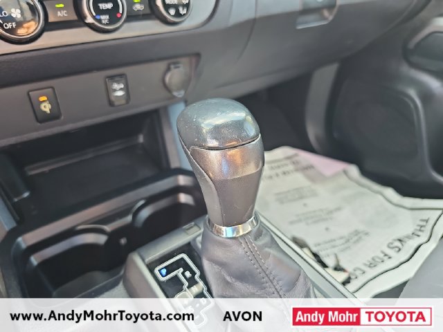 Used 2016 Toyota Tacoma TRD Sport w/ Towing Package AWD/4WD image 15