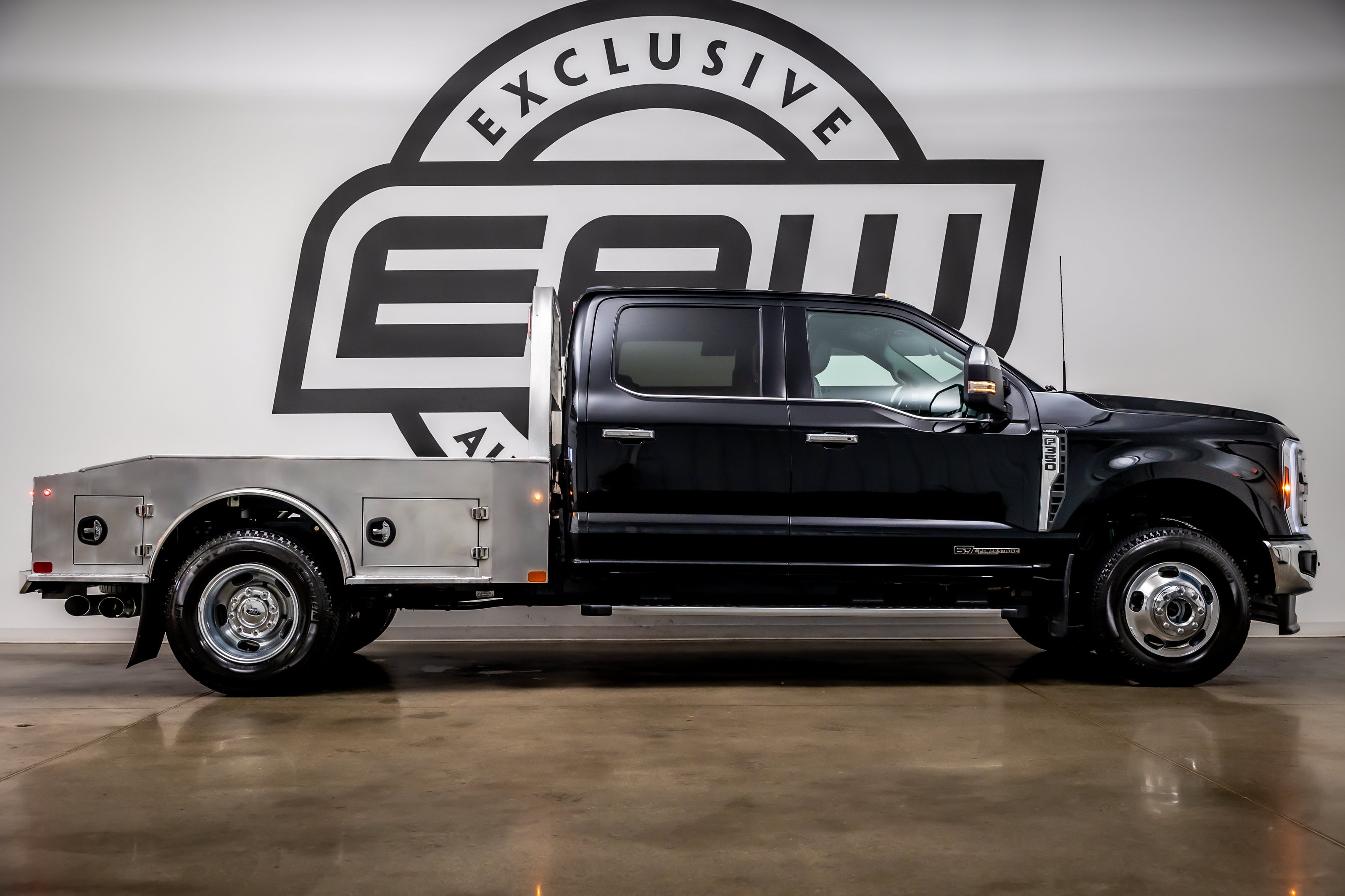Used 2026 Ford F350 Lariat w/ Chrome Package AWD/4WD image 9