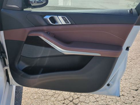 Used 2020 BMW X5 sDrive40i w/ M Sport Package image 43