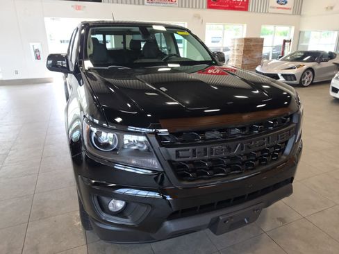 Used 2018 Chevrolet Colorado LT w/ Redline Special Edition AWD/4WD image 4
