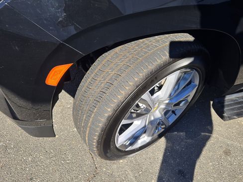 Used 2021 Chevrolet Tahoe High Country image 44