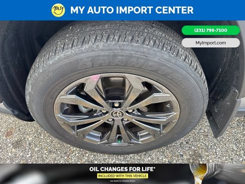 Used 2023 Toyota RAV4 Limited AWD/4WD image 9