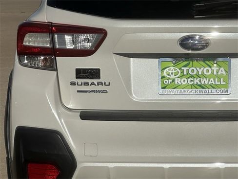 Used 2018 Subaru Crosstrek 2.0i Premium w/ Moonroof Package image 5