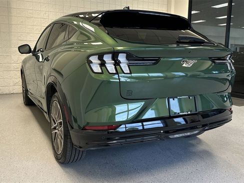 Certified 2024 Ford Mustang Mach-E Premium image 40
