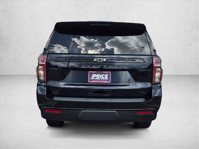 Used 2023 Chevrolet Suburban Z71 w/ Luxury Package AWD/4WD image 6