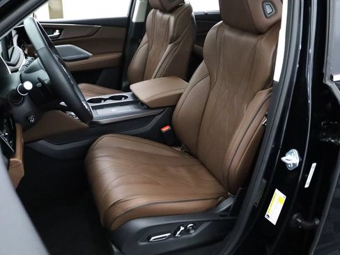 Used 2026 Acura MDX SH-AWD w/ Advance Package image 2
