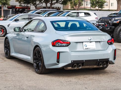 Used 2023 BMW M2 w/ Lighting Package RWD image 4