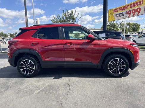 Used 2026 Chevrolet TrailBlazer LT w/ LPO, Blackout Package image 4