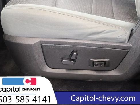 Used 2017 RAM 1500 Big Horn AWD/4WD image 14