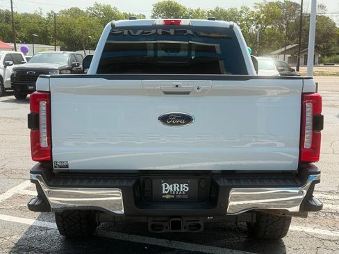 Used 2023 Ford F250 Lariat w/ FX4 Off-Road Package AWD/4WD image 5