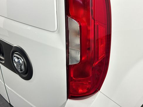 Used 2022 RAM ProMaster City Wagon w/ Lights & Wheels Group FWD image 27